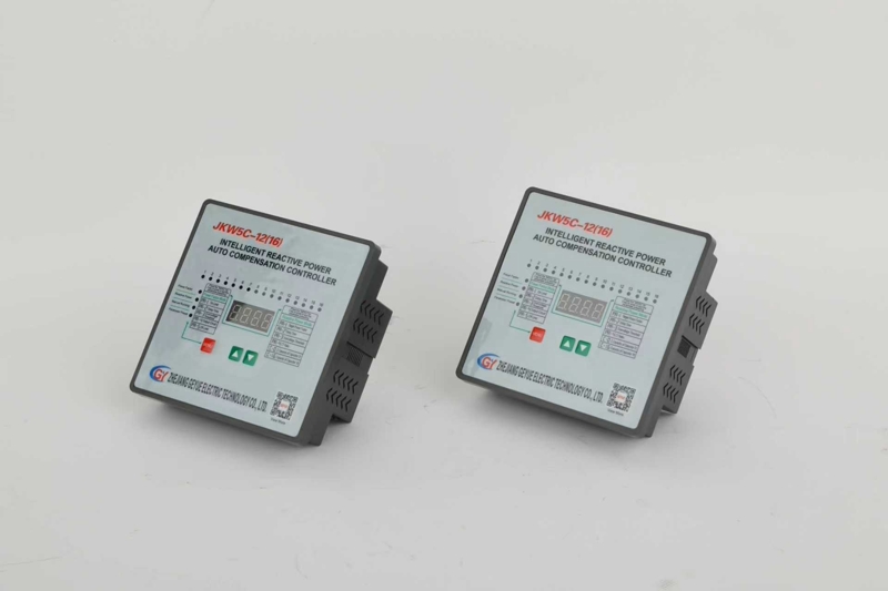 Med en høj andel af vedvarende energi tilsluttet, hvordan fungerer den automatiske effektfaktorcontroller som netstabilisatorer?