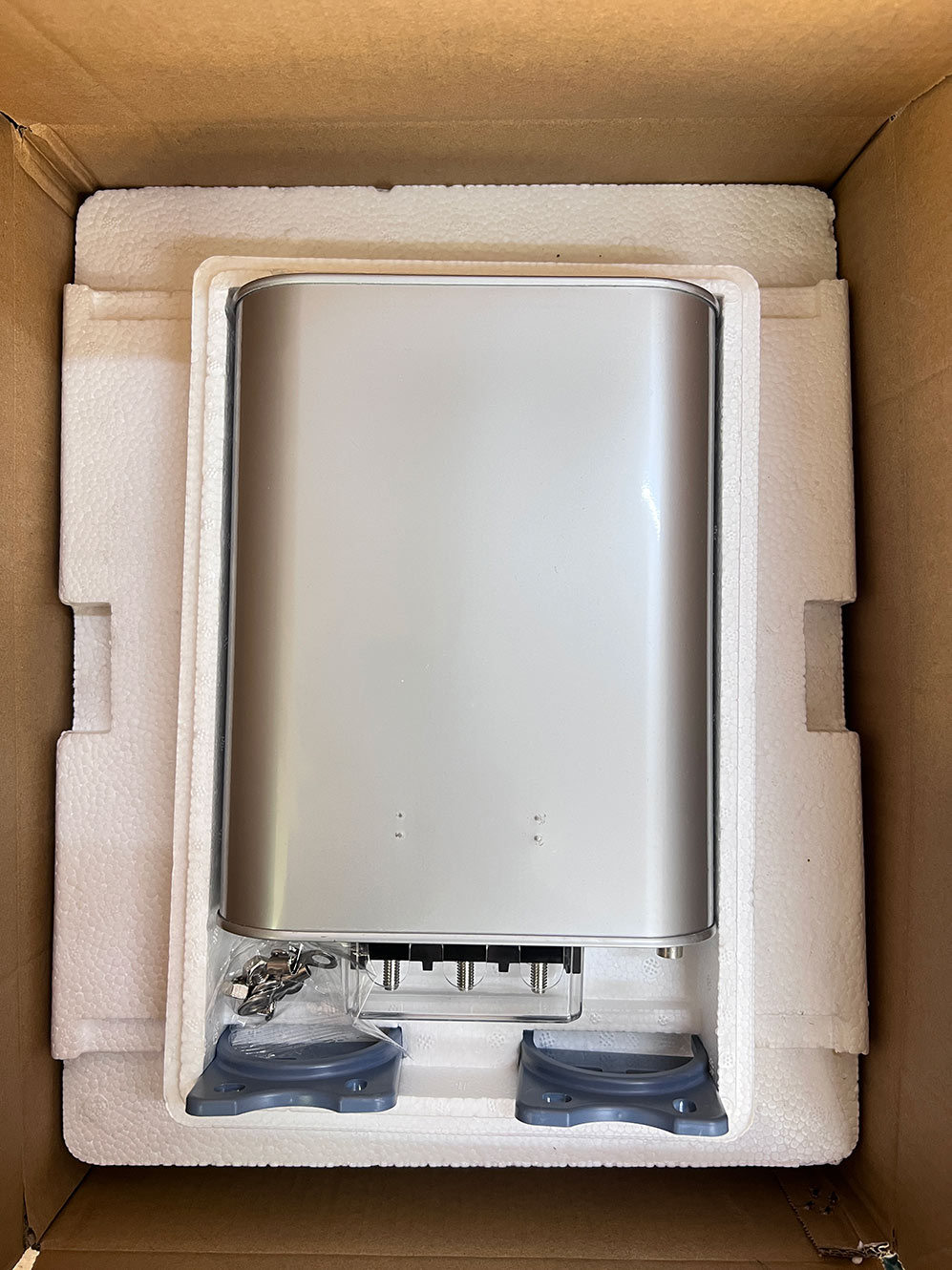 Hvad er de væsentlige kontroller under idriftsættelsen af ​​nye kondensatorer på stedet?